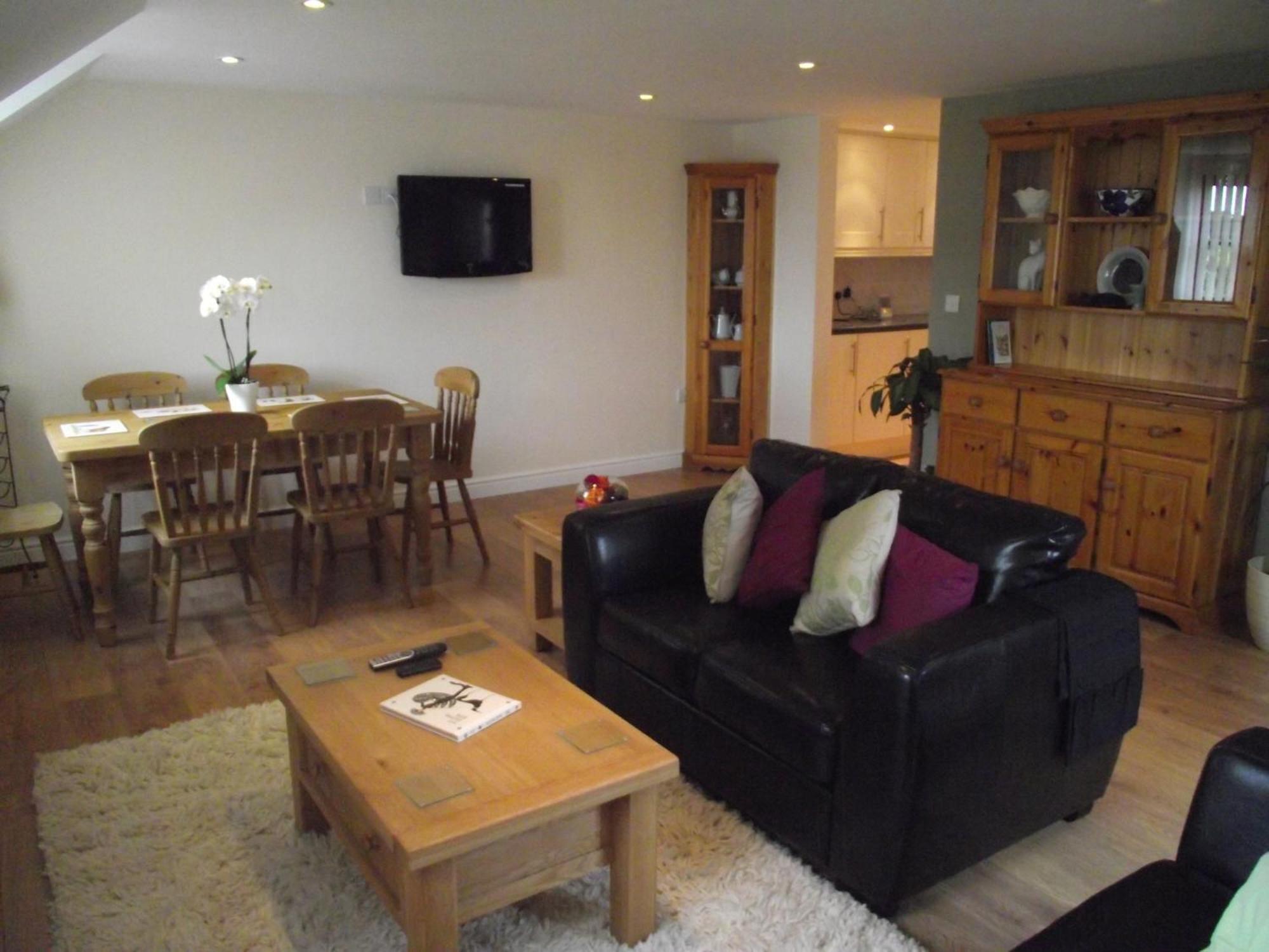 Carpenters Cottages Llanishen Екстер'єр фото